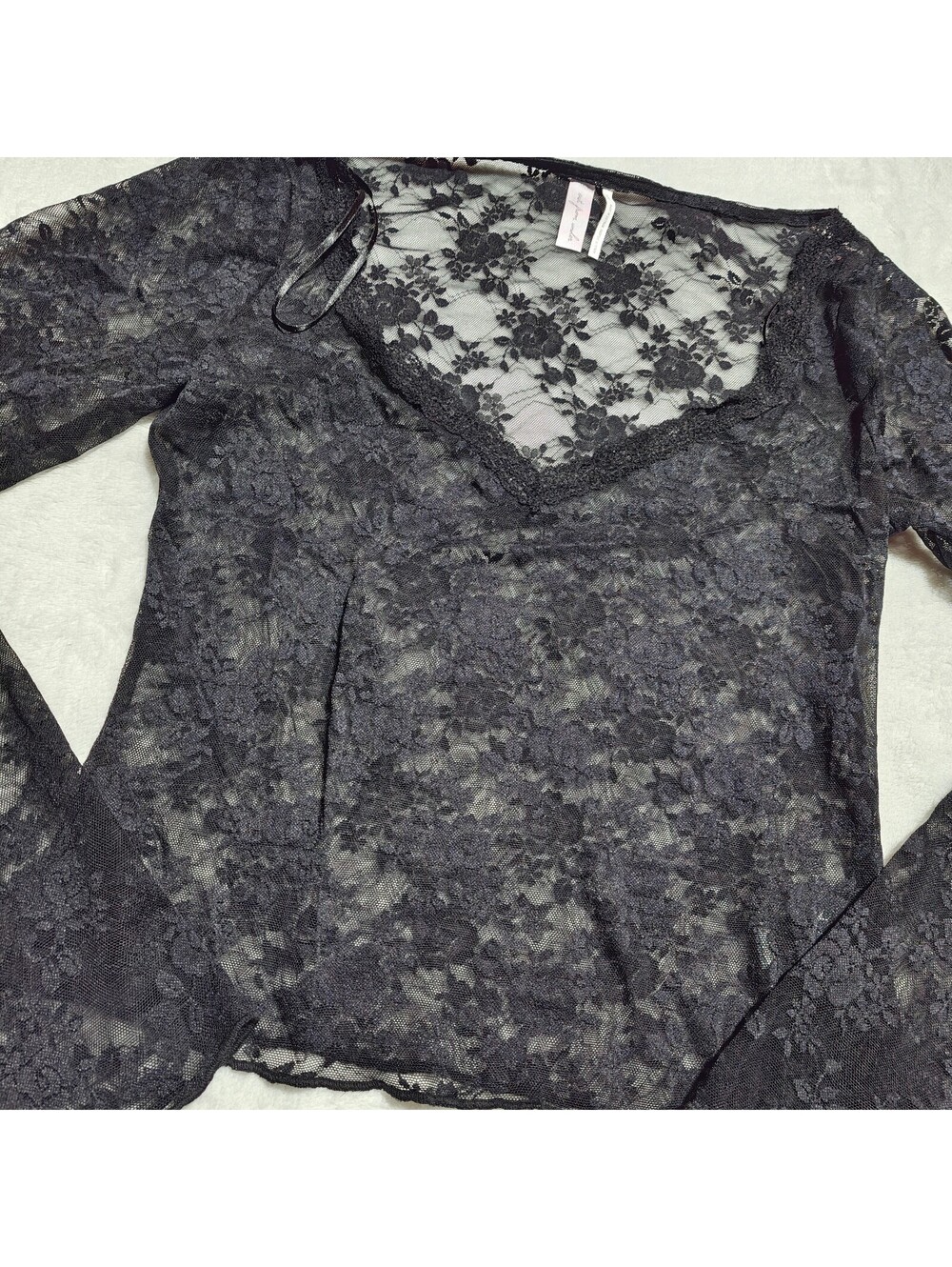 Out from under floral lace long sleeve v neck top